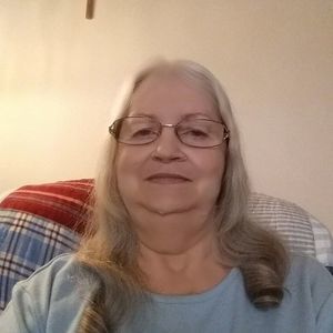 Meet your Posher, Ellen